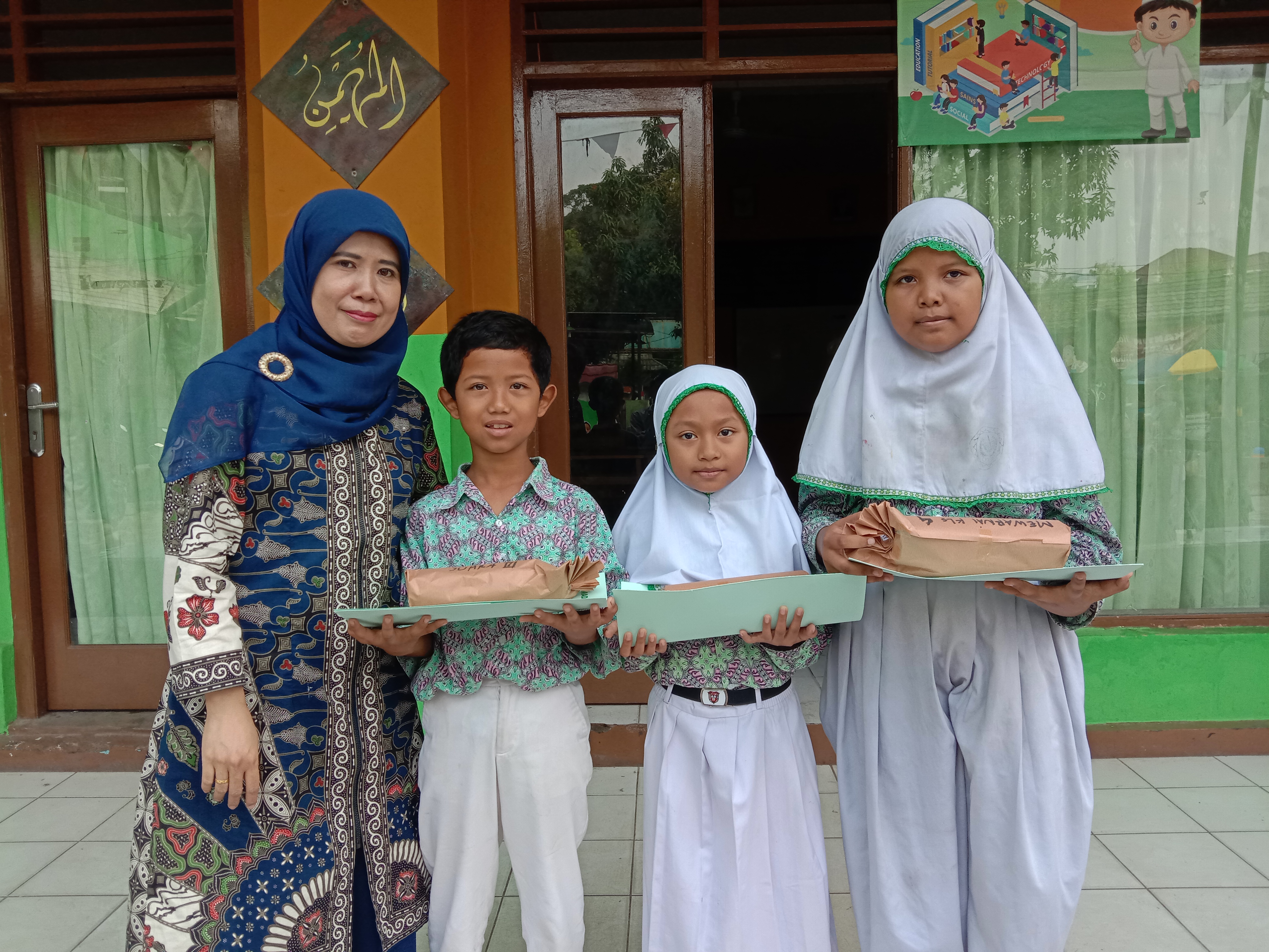 PARA PEMENANG LOMBA MEWARNAI KALIGRAFI MUHARRAM 1441 H