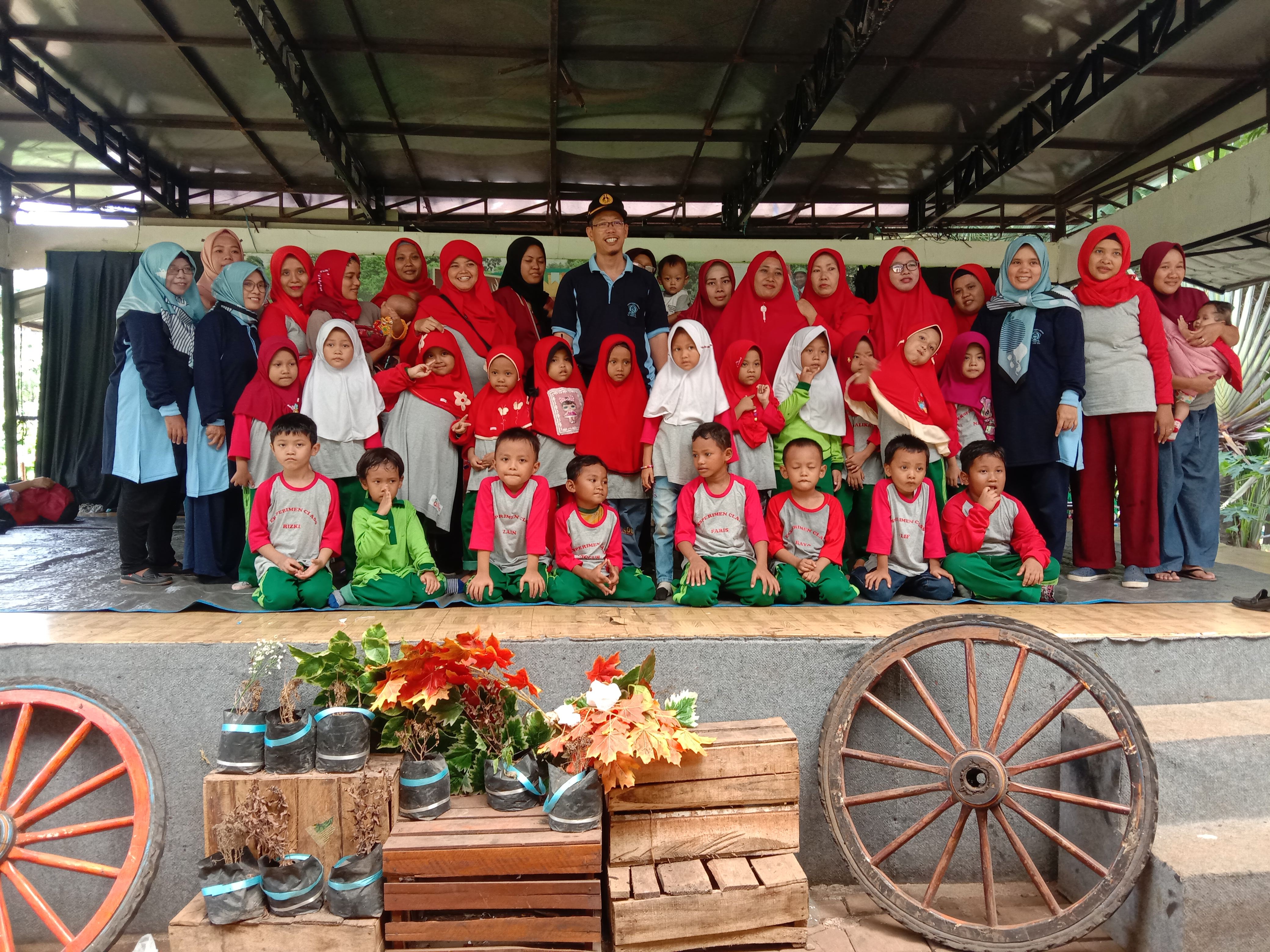 STUDY TOUR J-BOUND & THE JUNGLE BOGOR STUDY TOUR J-BOUND & THE JUNGLE BOGOR